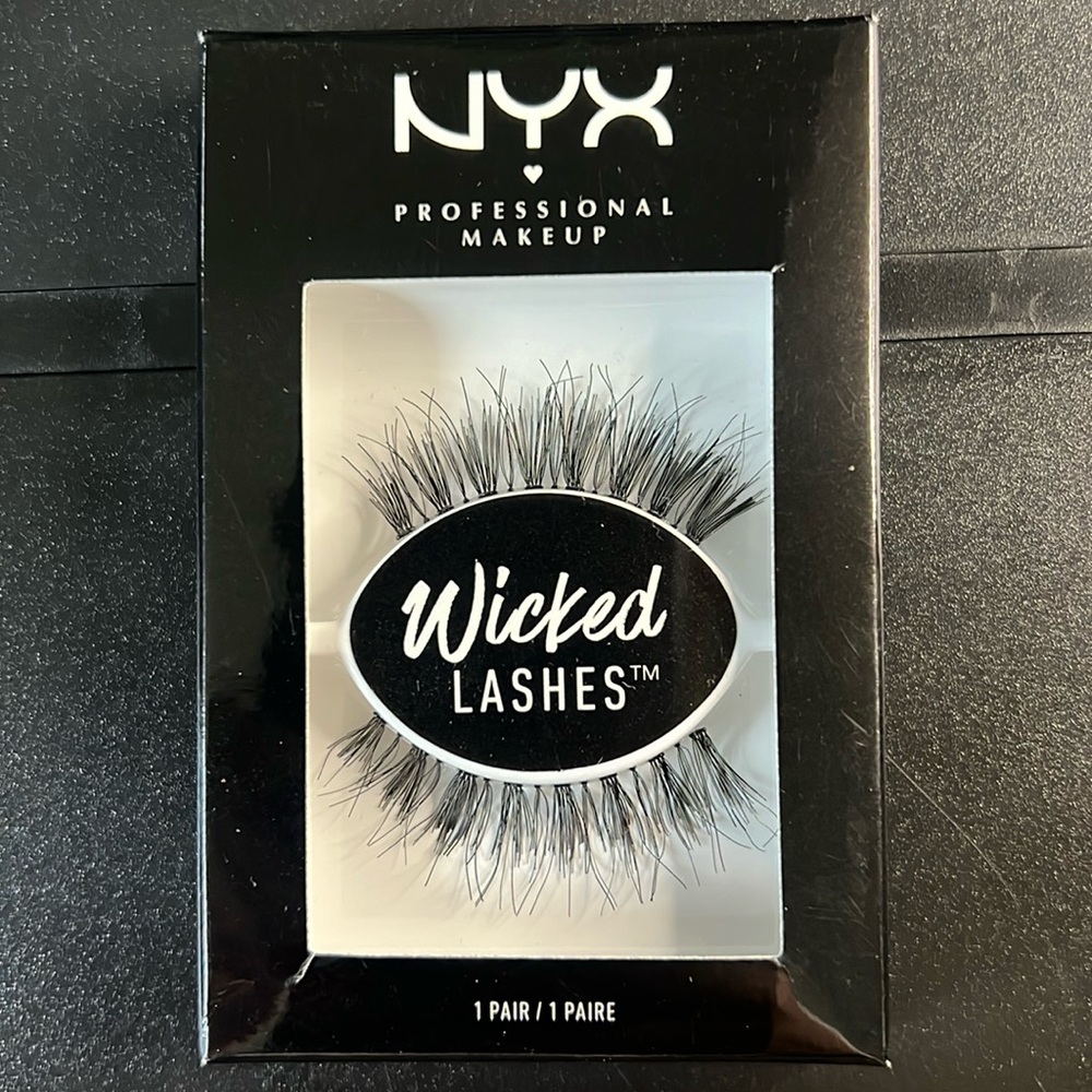 NYX wicked lashes - False Lashes WL12 - Vixen